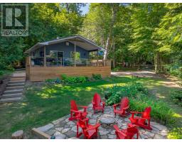 12 SILVER BIRCH CIRCLE, McKellar, Ontario