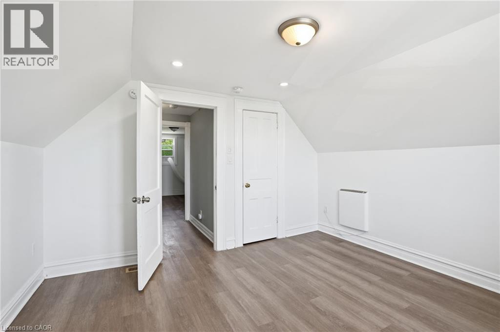 38 Norway Avenue, Hamilton, Ontario  L8M 2V7 - Photo 21 - 40830893