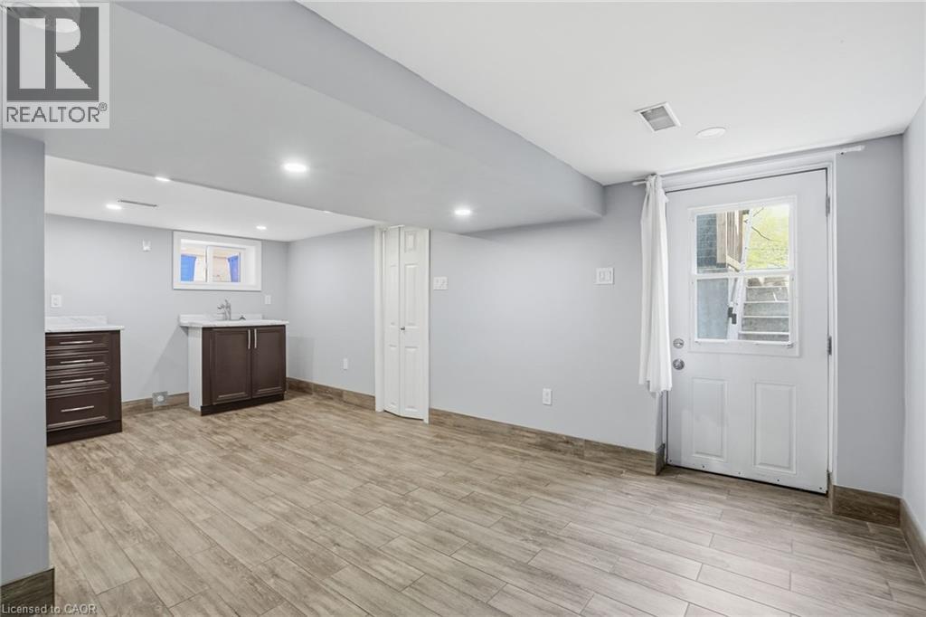 38 Norway Avenue, Hamilton, Ontario  L8M 2V7 - Photo 38 - 40830893