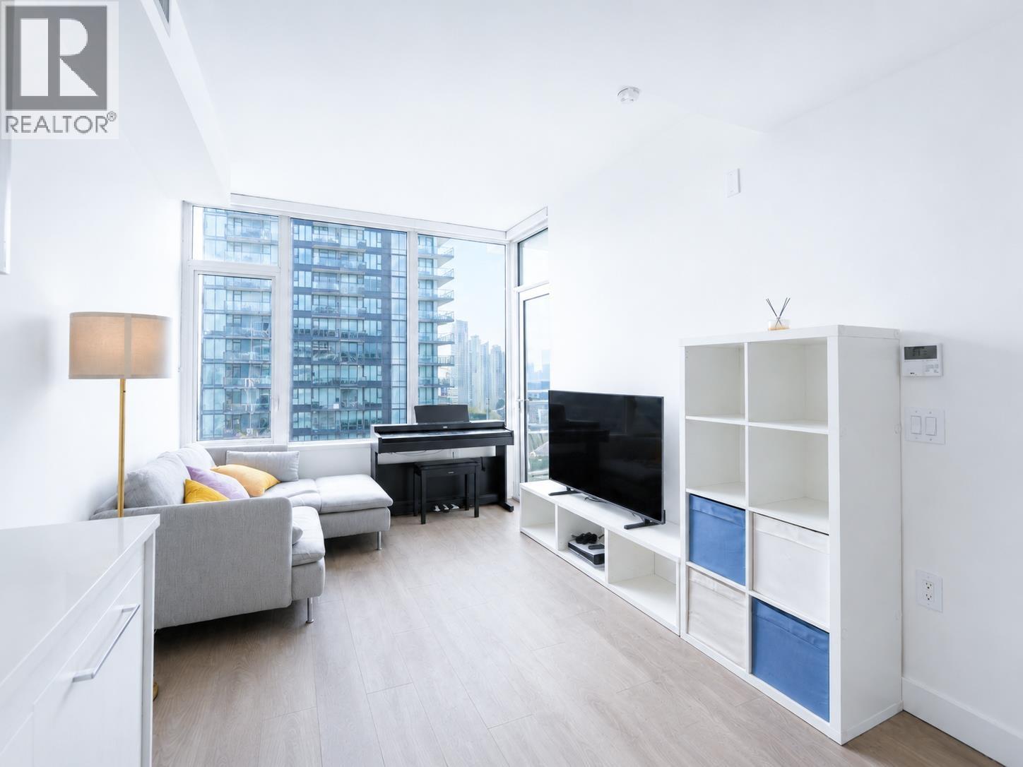 2506 5051 Imperial Street, Burnaby, British Columbia  V5J 0J3 - Photo 4 - R3156320