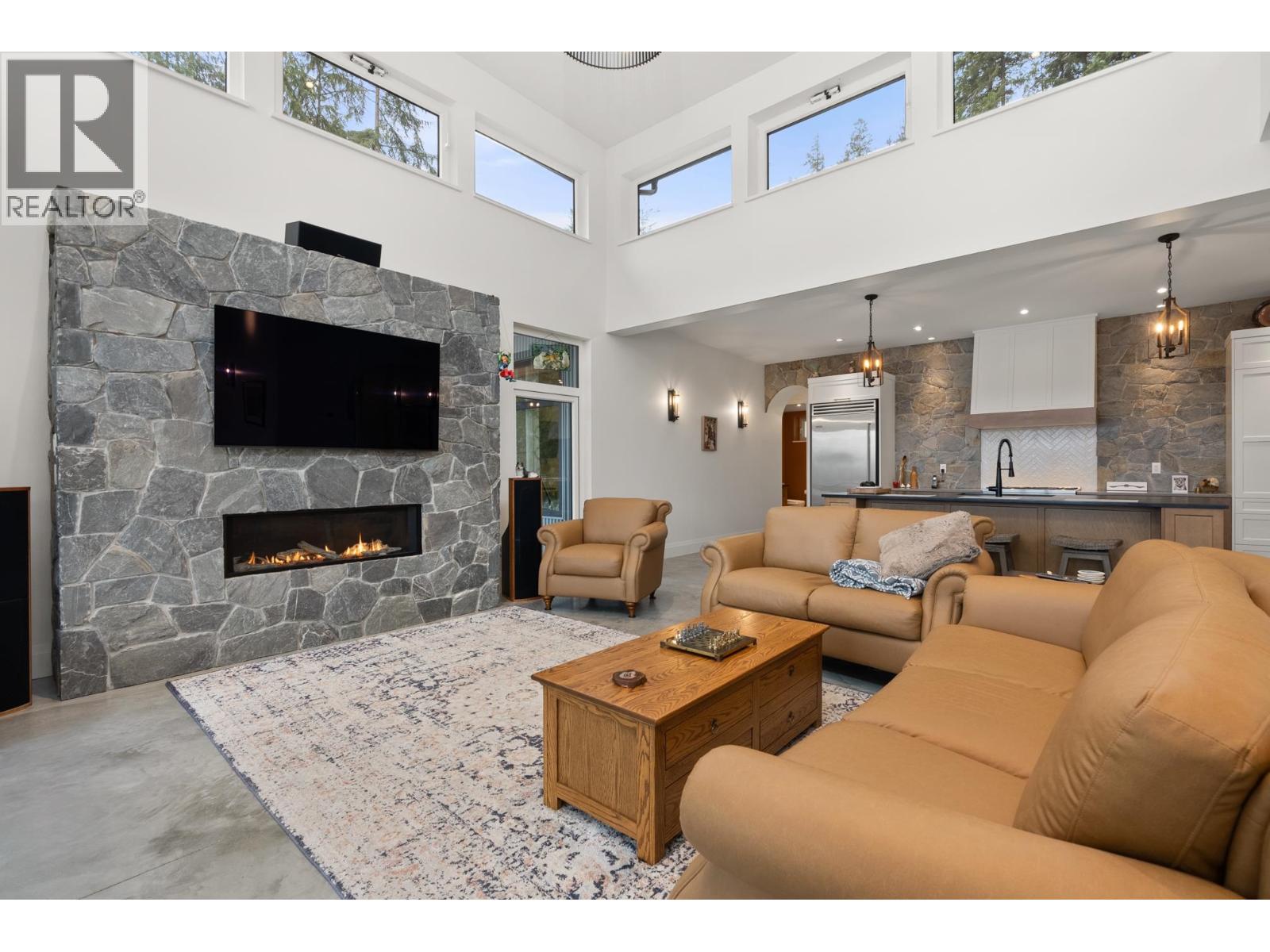 103 Witherby Road, Gibsons, British Columbia  V0N 1V6 - Photo 8 - R3156207