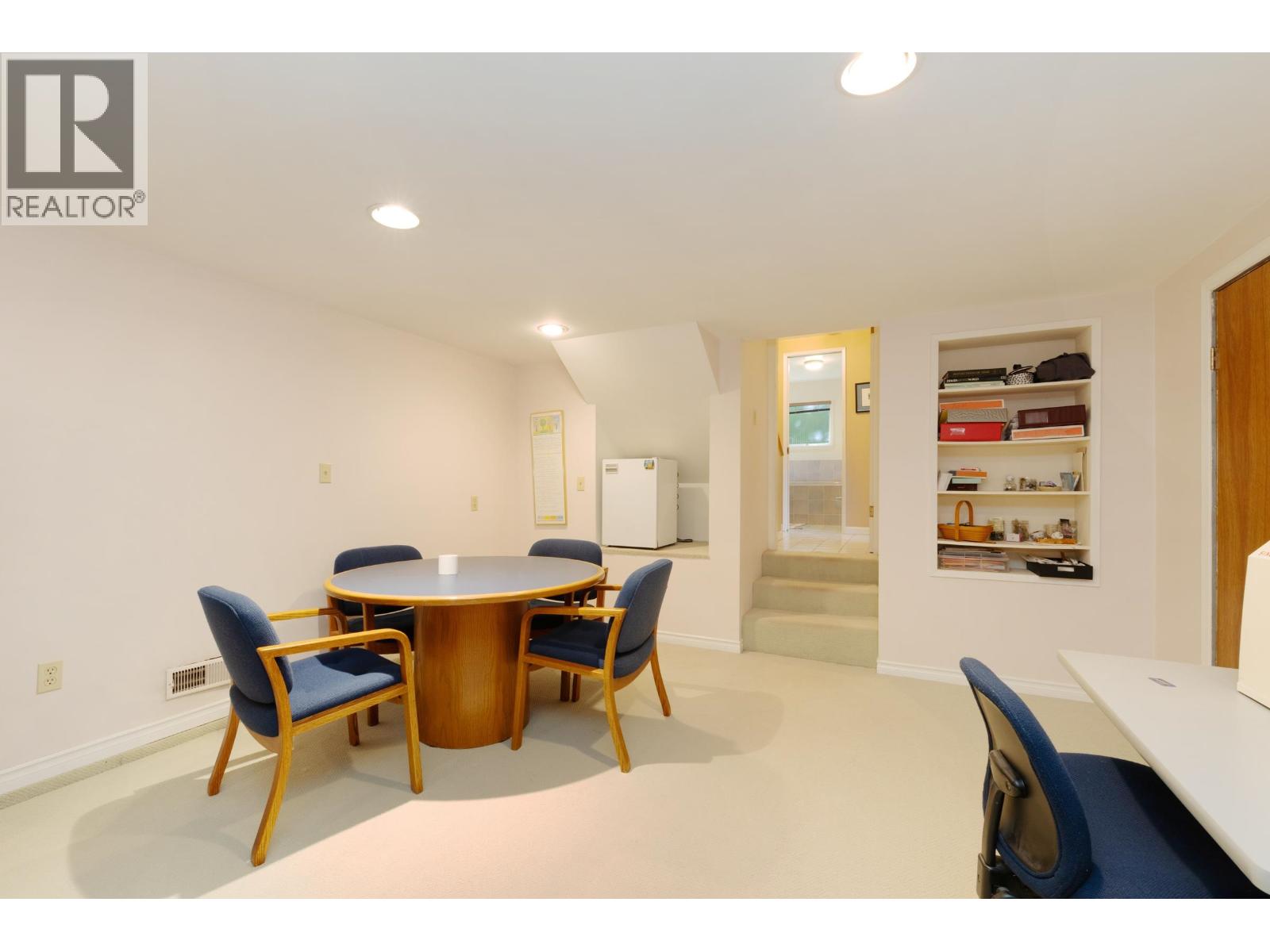 541 Cochrane Avenue, Coquitlam, British Columbia  V3J 2A3 - Photo 18 - R3154157