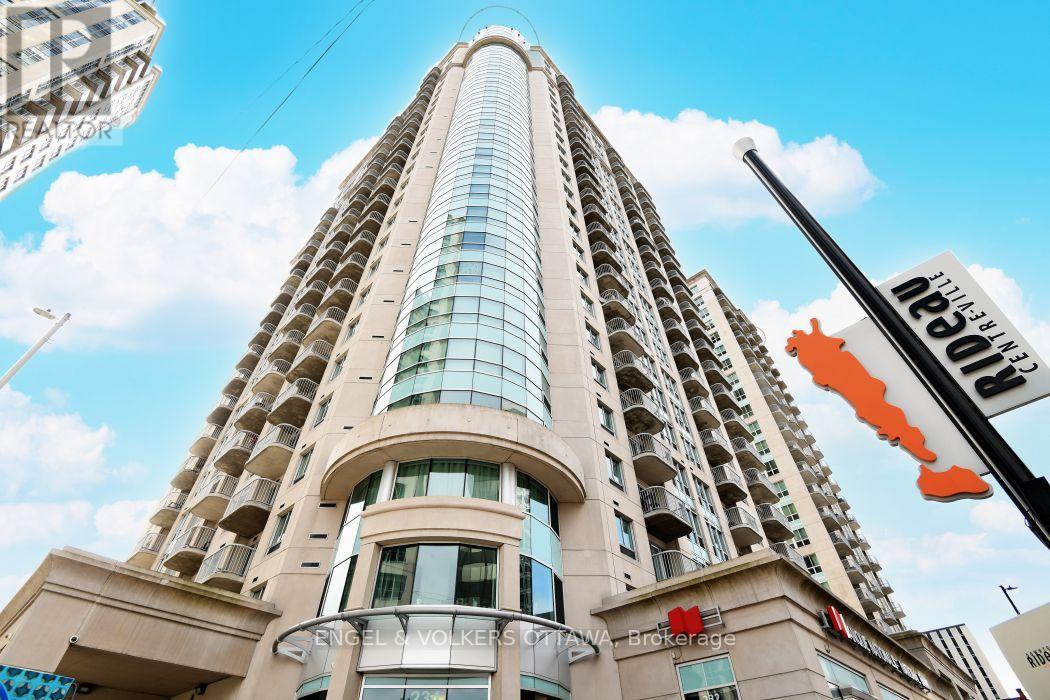 902 - 234 Rideau Street, Ottawa, Ontario