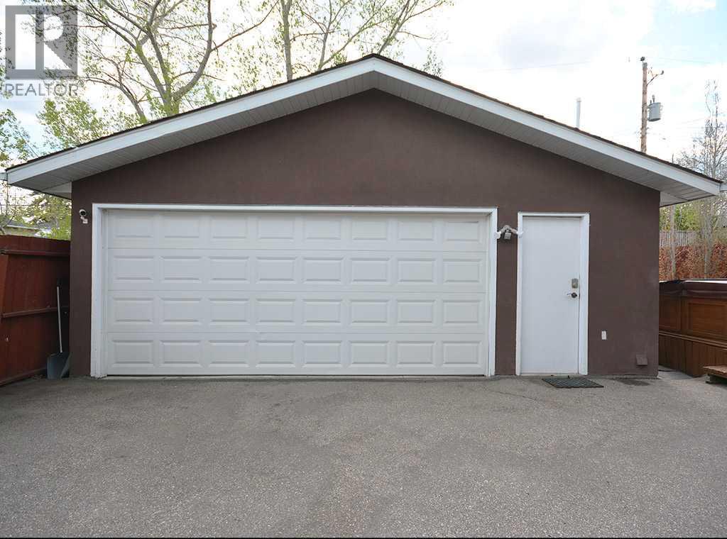 247 Simons Road Nw, Calgary, Alberta  T2K 2X4 - Photo 43 - A2336611