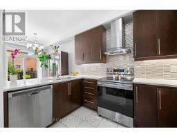 41 COASTLINE DRIVE, Brampton, Ontario