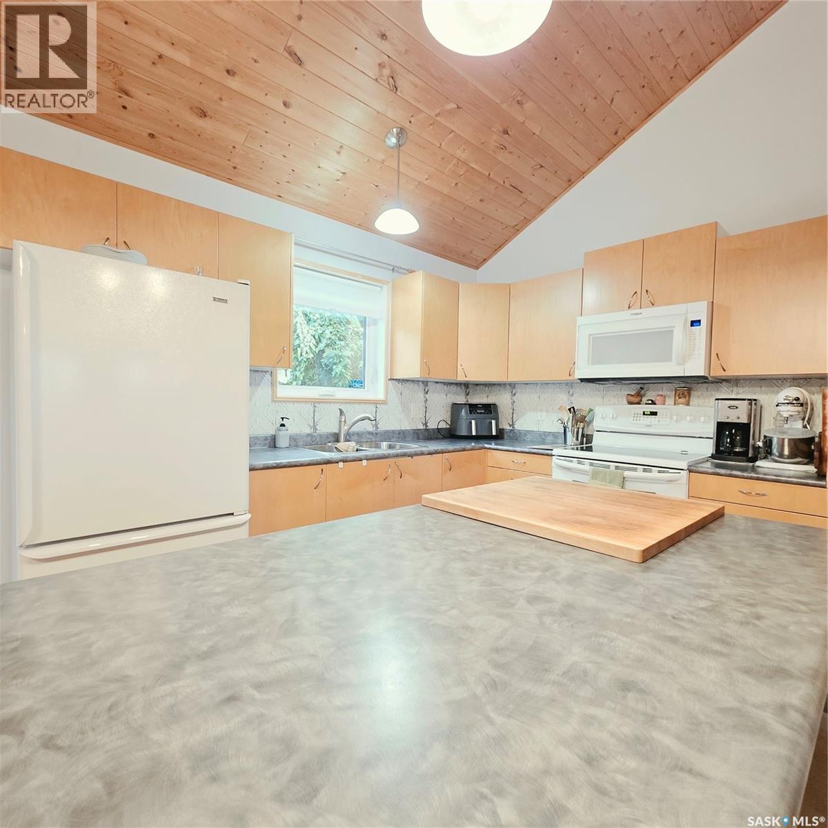 14 Pine Crescent, Candle Lake, Saskatchewan  S0J 3E0 - Photo 16 - SK045814