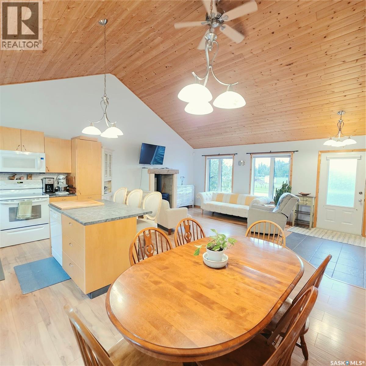 14 Pine Crescent, Candle Lake, Saskatchewan  S0J 3E0 - Photo 19 - SK045814
