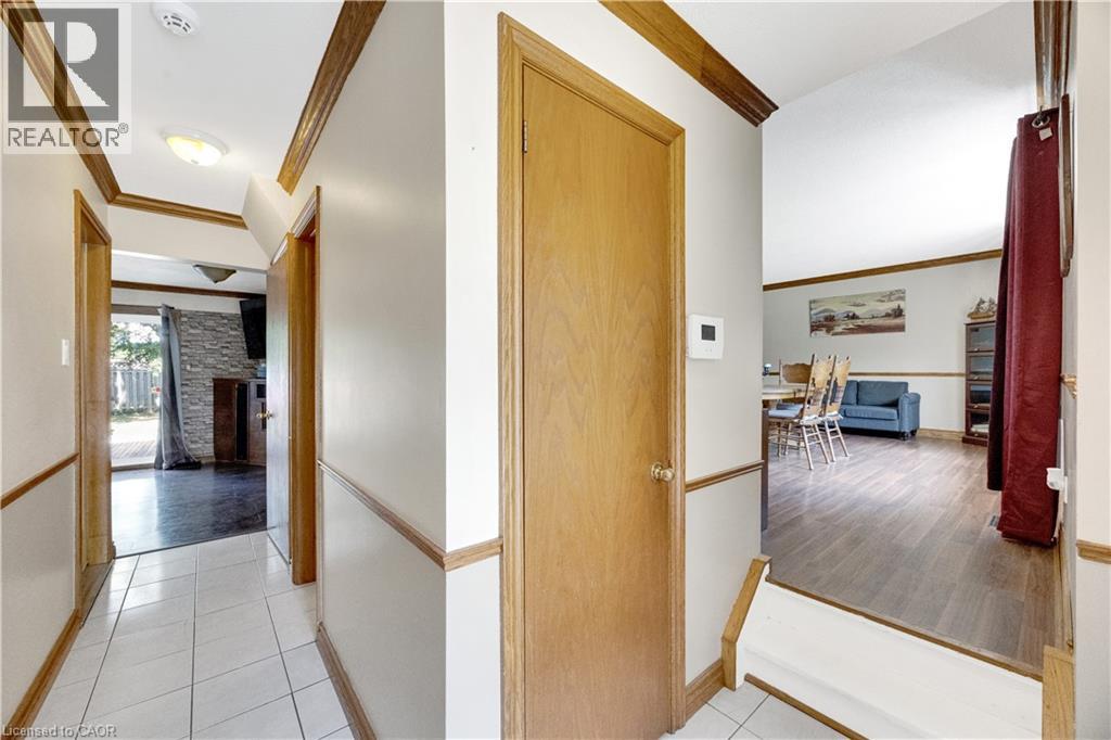 1251 Jalna Boulevard, London, Ontario  N6E 2A8 - Photo 12 - 40855027