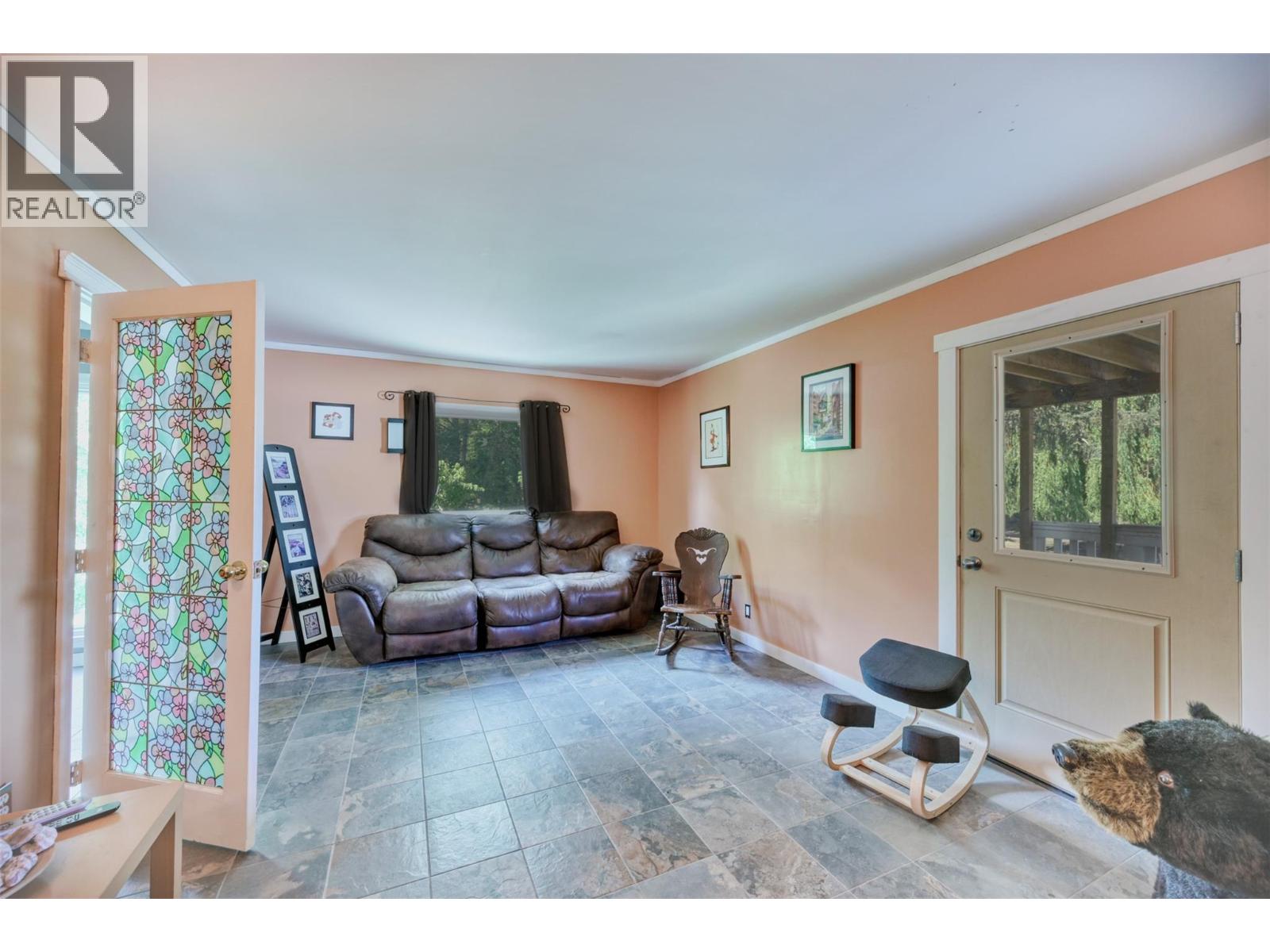 204 Greasewood Avenue, Oliver, British Columbia  V0H 1T1 - Photo 15 - 10388588