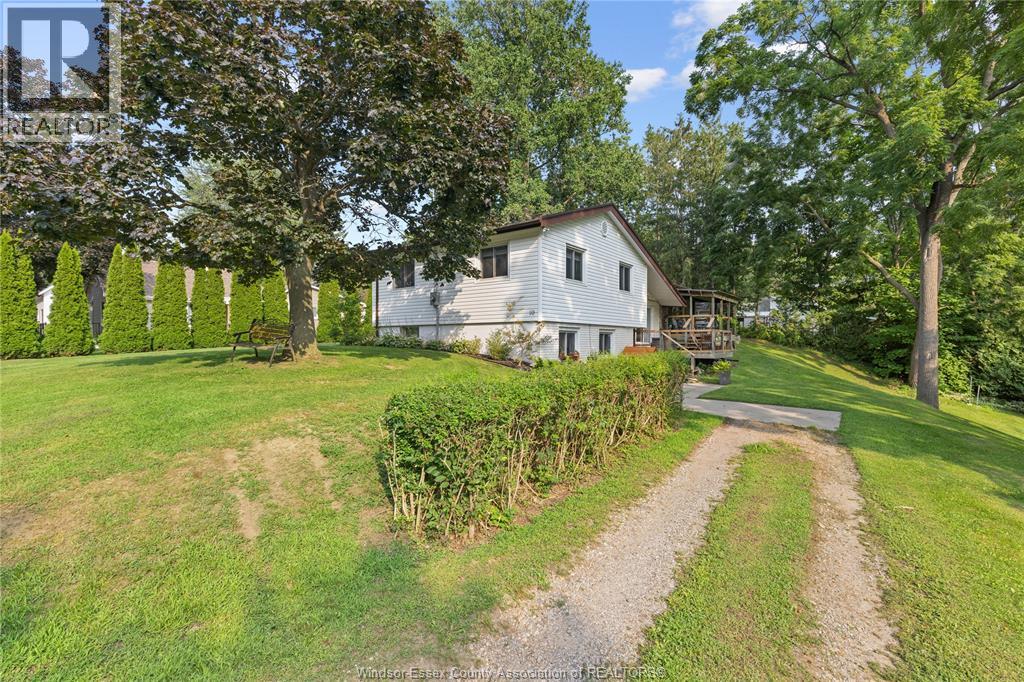 10 OAK STREET, Ridgetown, Ontario