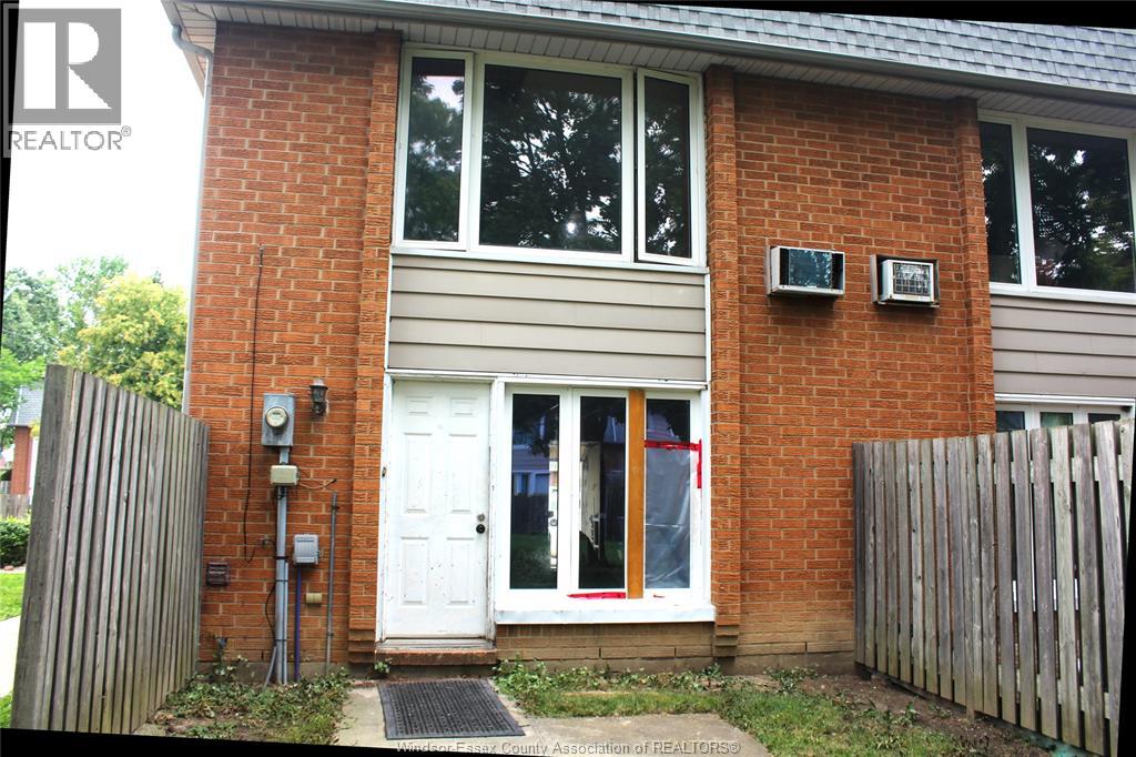6721 Rose-Ville Garden Drive, Windsor, Ontario  N8T 1J3 - Photo 14 - 26019922