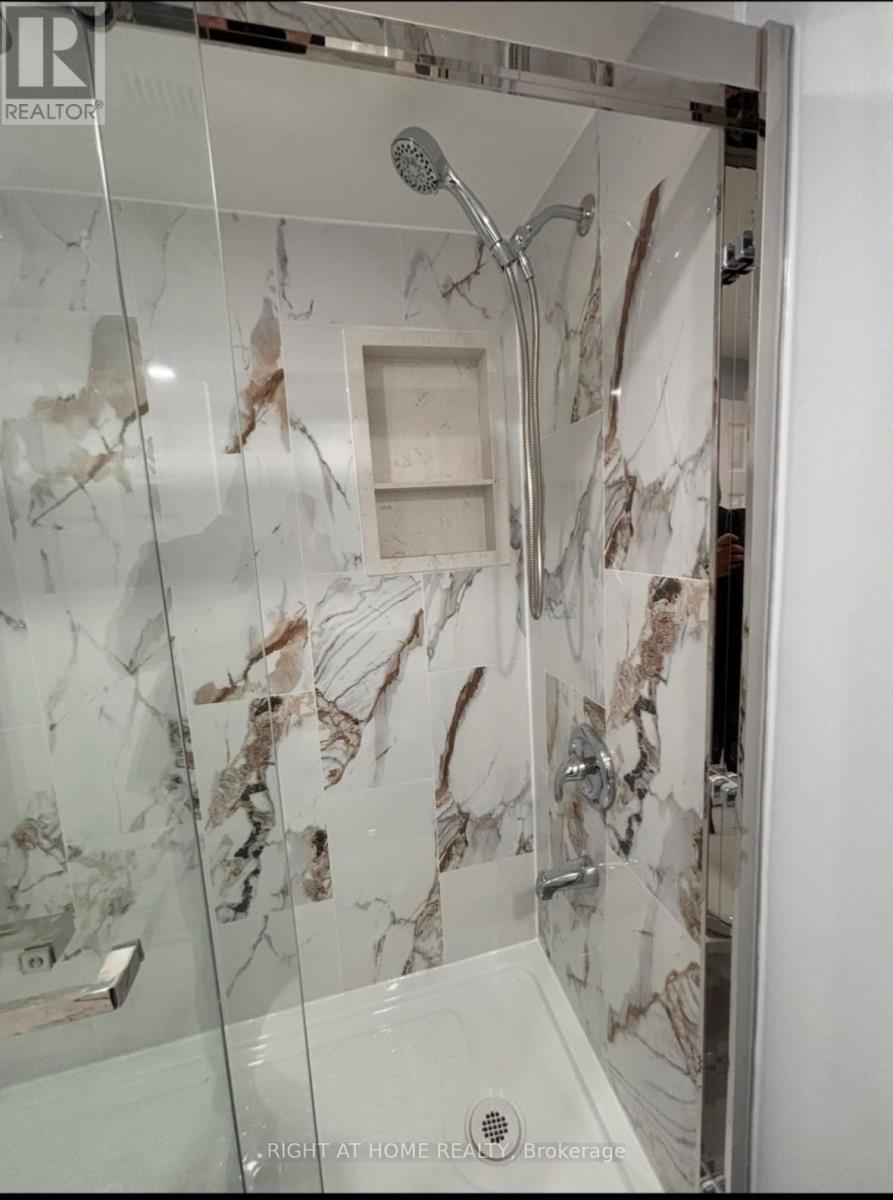 530 Mclevin Avenue, Toronto, Ontario  M1B 4H6 - Photo 10 - E13683904