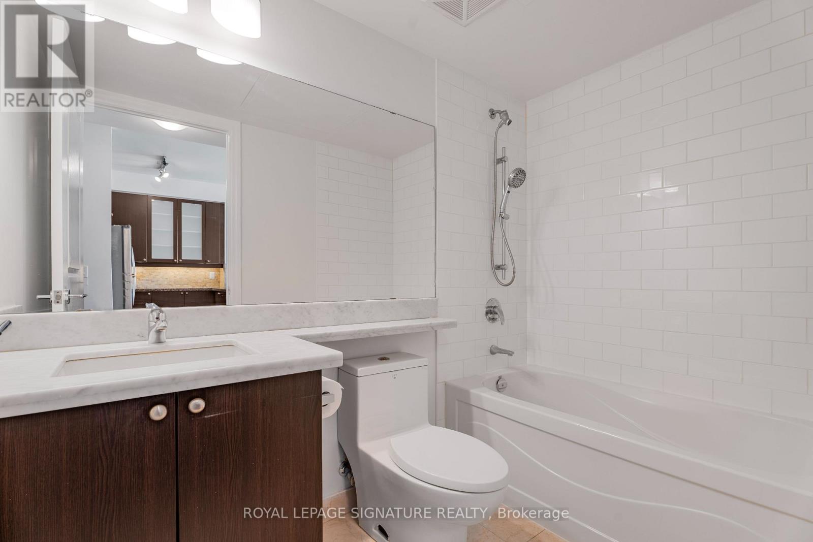 408 - 39 Upper Duke Crescent, Markham, Ontario L6G 0B8 - Photo 18 - N13633782