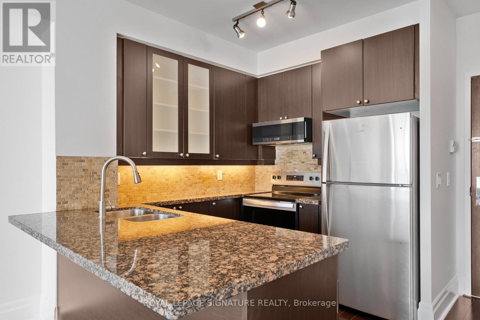 408 - 39 Upper Duke Crescent, Markham, Ontario L6G 0B8 - Photo 10 - N13633782