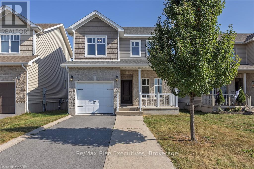 1653 Crimson Crescent, Kingston, Ontario  K7P 0J3 - Photo 2 - X13684176