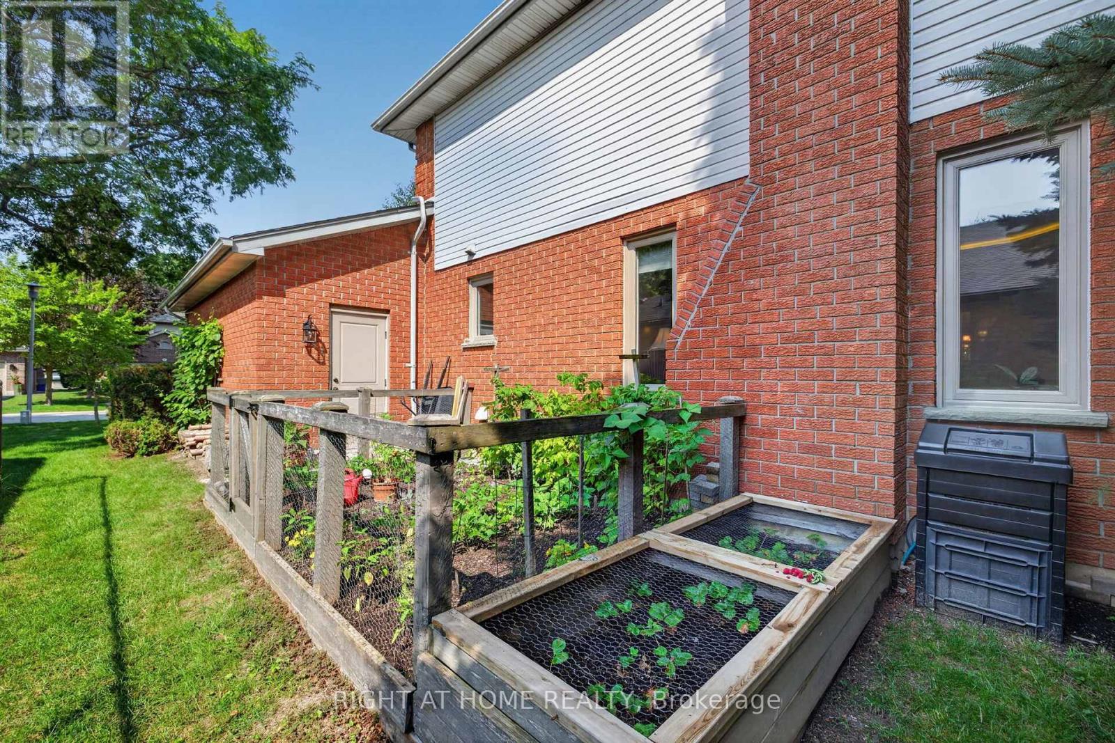 47 Robinson Lane, London North, Ontario  N5X 3V3 - Photo 41 - X13683932