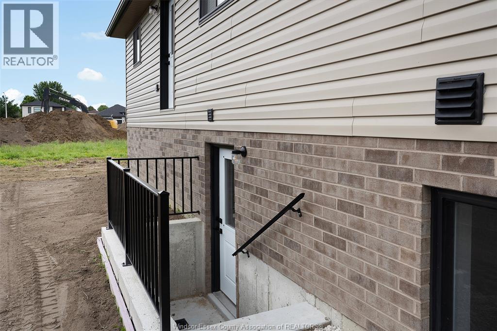 350 Jolly, Lasalle, Ontario  N9J 3X2 - Photo 40 - 26015272