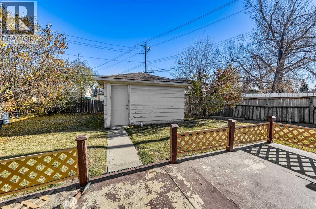 3452 37 Street SW, Calgary, Alberta  T3E 3C1 - Photo 2 - A2315022
