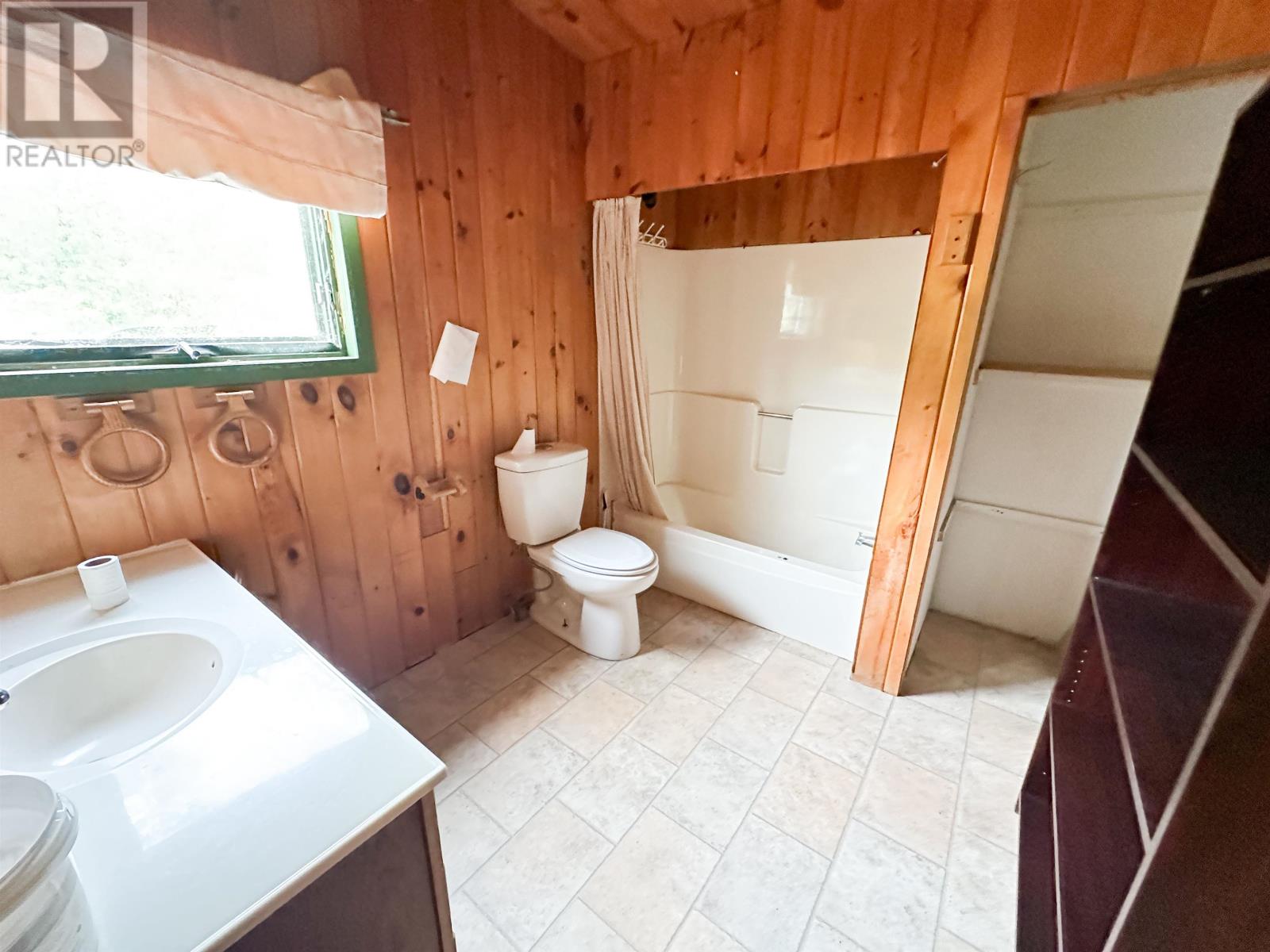 169 Howey St, Red Lake, Ontario  P0V 2M0 - Photo 5 - TB2602395