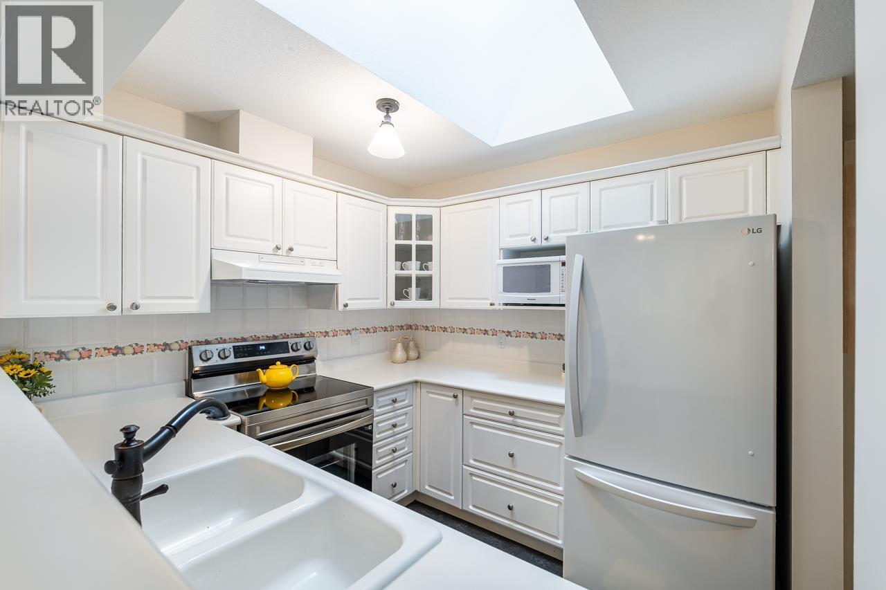 405 3658 Banff Court, North Vancouver, British Columbia  V7H 2Z9 - Photo 15 - R3140865
