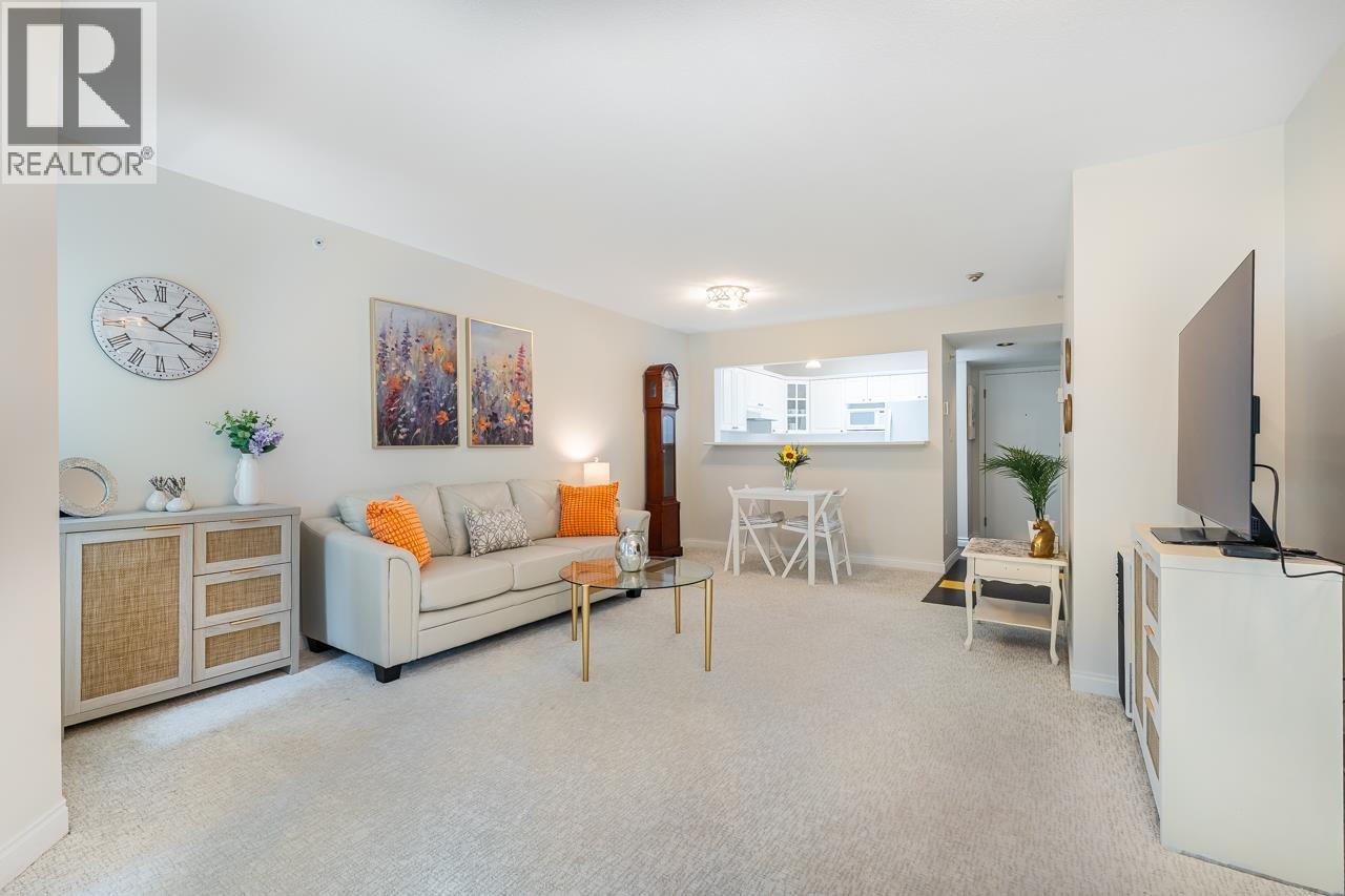 405 3658 Banff Court, North Vancouver, British Columbia  V7H 2Z9 - Photo 2 - R3140865