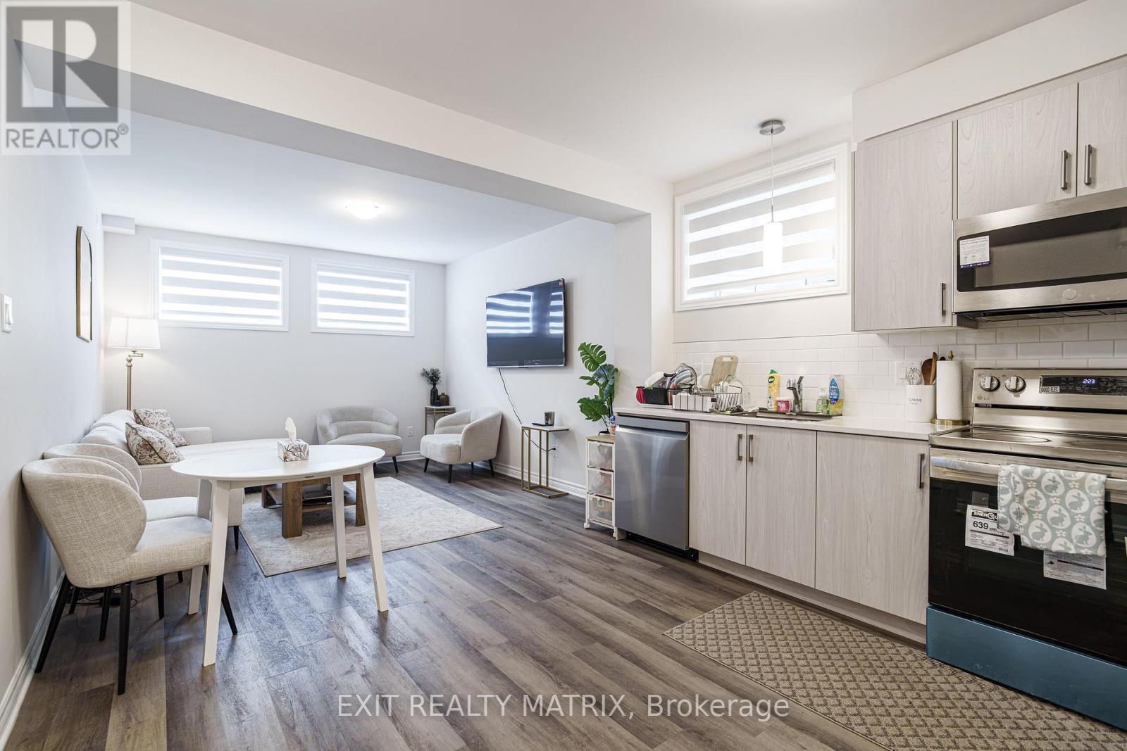 B - 161 Massalia Crescent, Ottawa, Ontario  K4A 5R1 - Photo 7 - X13684004