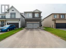 B - 161 MASSALIA CRESCENT, Ottawa, Ontario