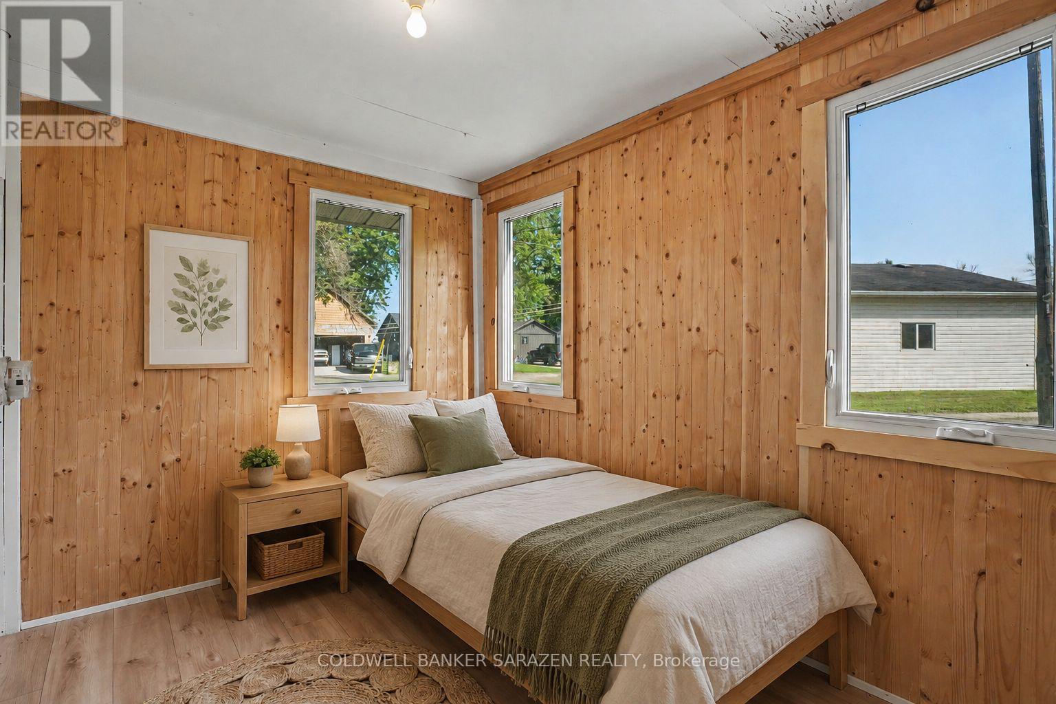 33 B Oakdale Lane, Horton, Ontario  K7V 3Z8 - Photo 11 - X13684006