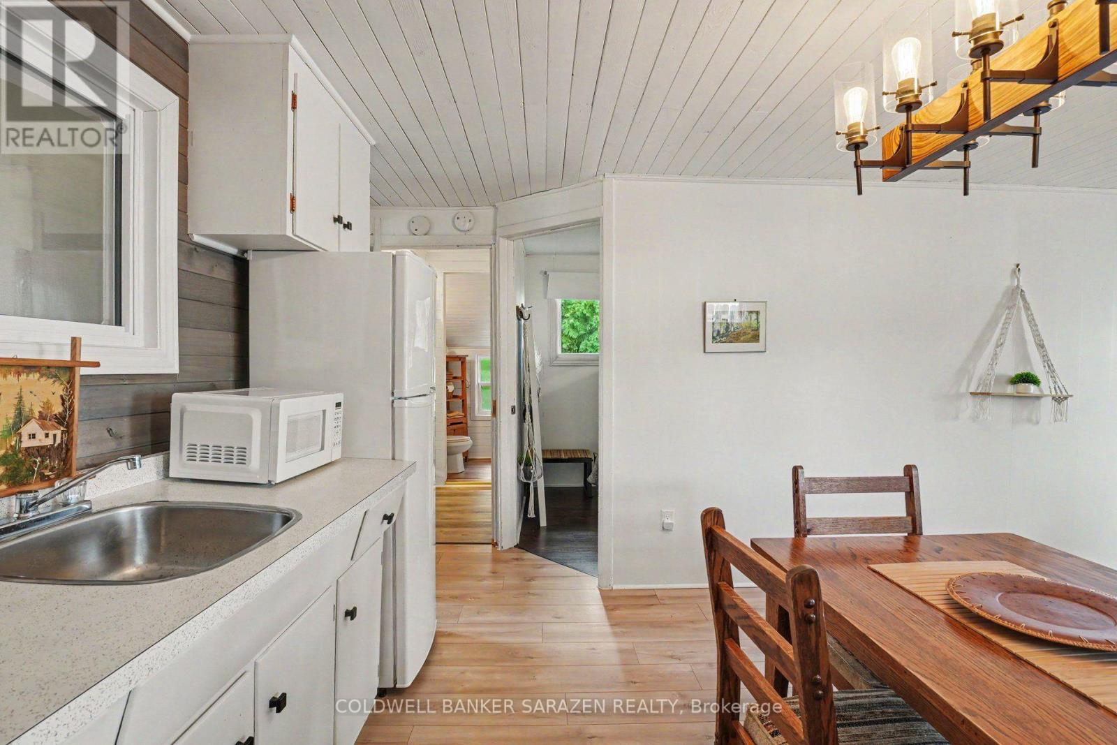 33 B Oakdale Lane, Horton, Ontario  K7V 3Z8 - Photo 9 - X13684006