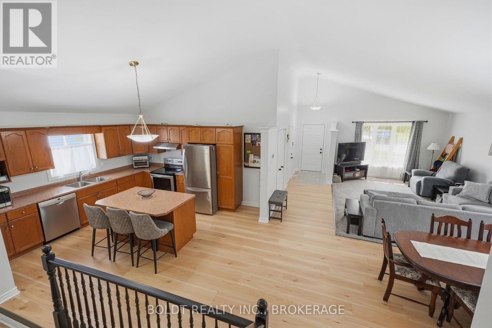 22 Graves Crescent, St. Catharines, Ontario  L2S 3Z6 - Photo 11 - X13684136
