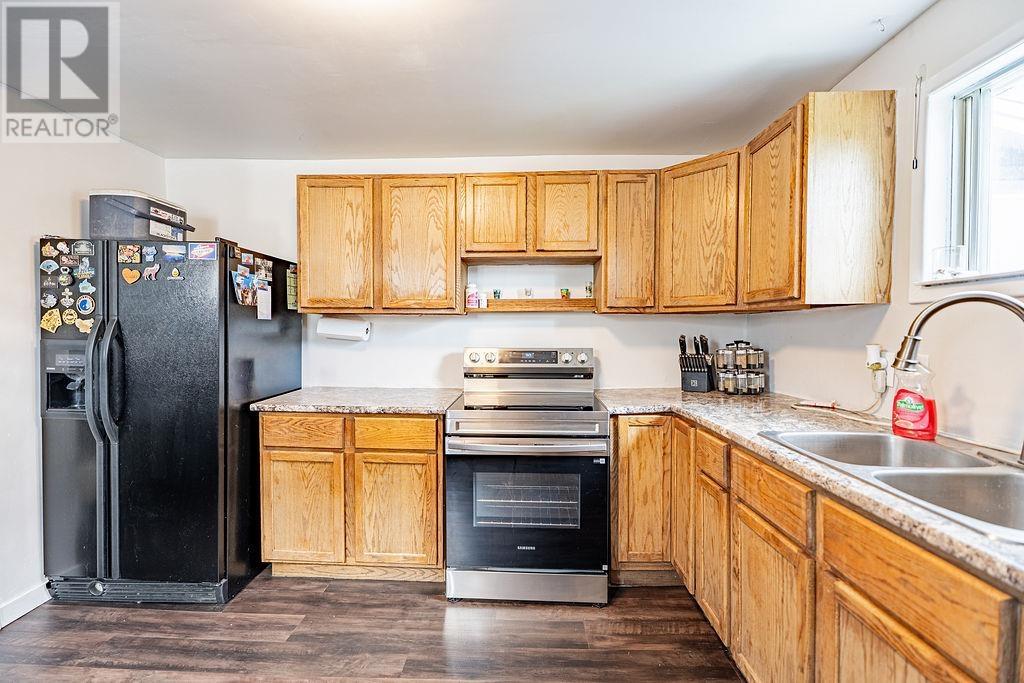 75 Ontario St, Thunder Bay, Ontario  P7B 3G1 - Photo 18 - TB2602397