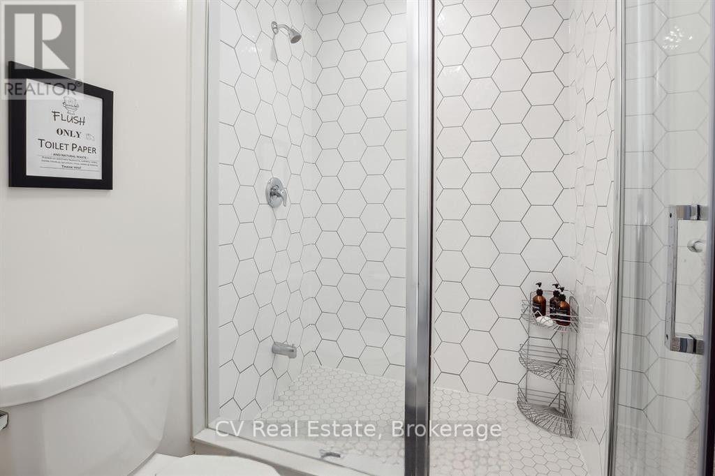 125 Stoneleigh Drive, Blue Mountains, Ontario  L9Y 4X5 - Photo 25 - X13579320