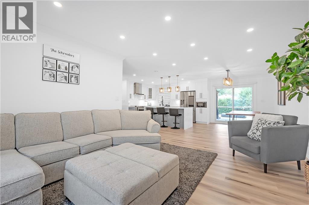4236 Longmoor Drive, Burlington, Ontario  L7L 4Z9 - Photo 9 - 40856221