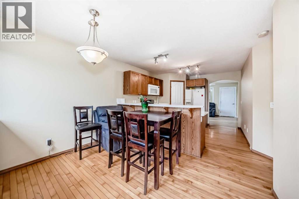 30 Covehaven View NE, Calgary, Alberta  T3R 1S6 - Photo 12 - A2337869