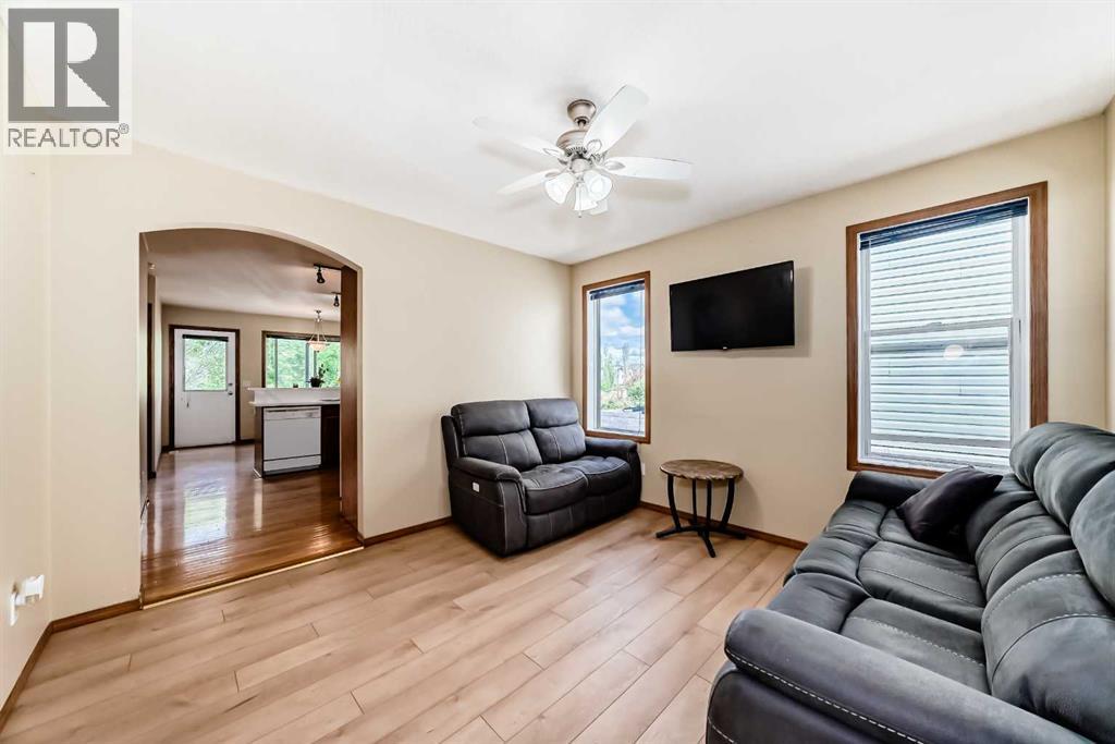 30 Covehaven View NE, Calgary, Alberta  T3R 1S6 - Photo 13 - A2337869