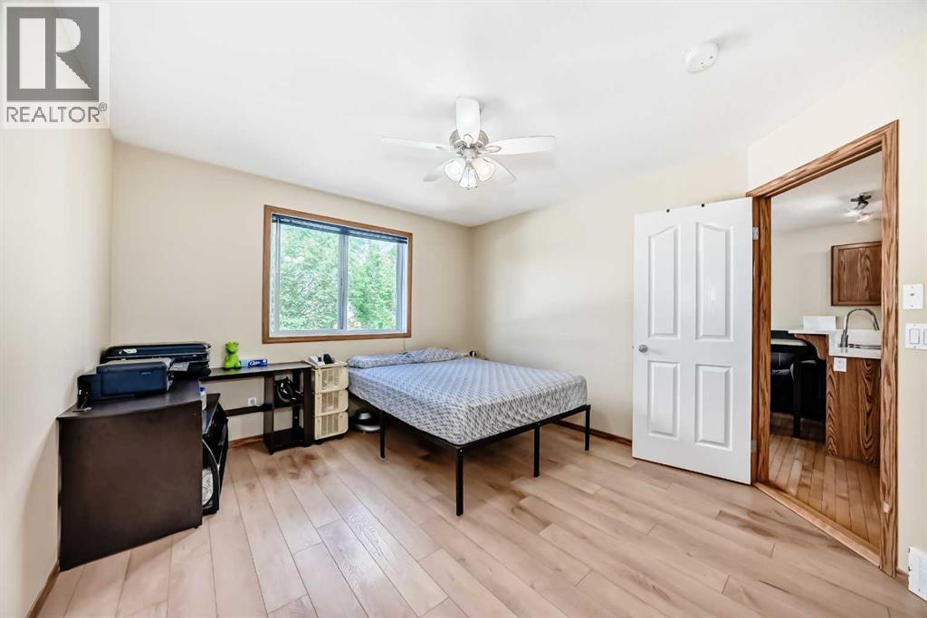 30 Covehaven View NE, Calgary, Alberta  T3R 1S6 - Photo 15 - A2337869