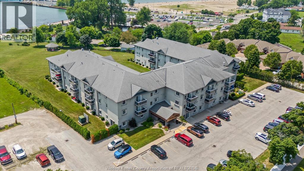 MLS# 26020063: 44 ROBSON Unit# 303, Leamington, Canada