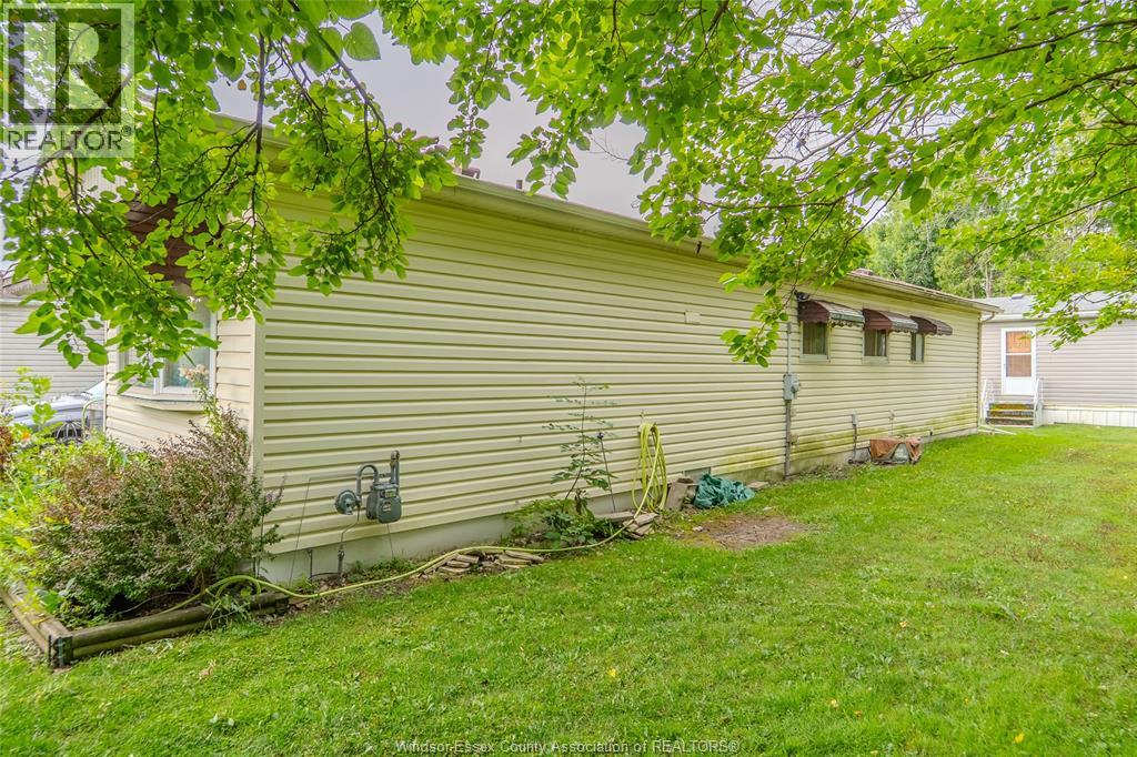 293 Forest Place, Essex, Ontario  N8M 2B7 - Photo 17 - 26020044