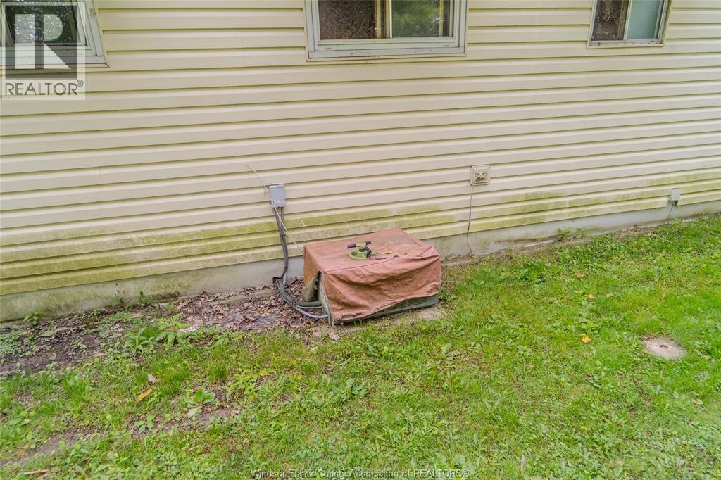 293 Forest Place, Essex, Ontario  N8M 2B7 - Photo 20 - 26020044
