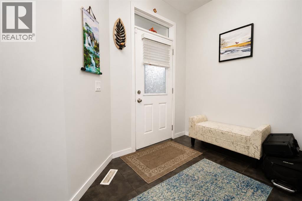 146 Skyview Point Crescent Ne, Calgary, Alberta  T3N 0M1 - Photo 4 - A2338069