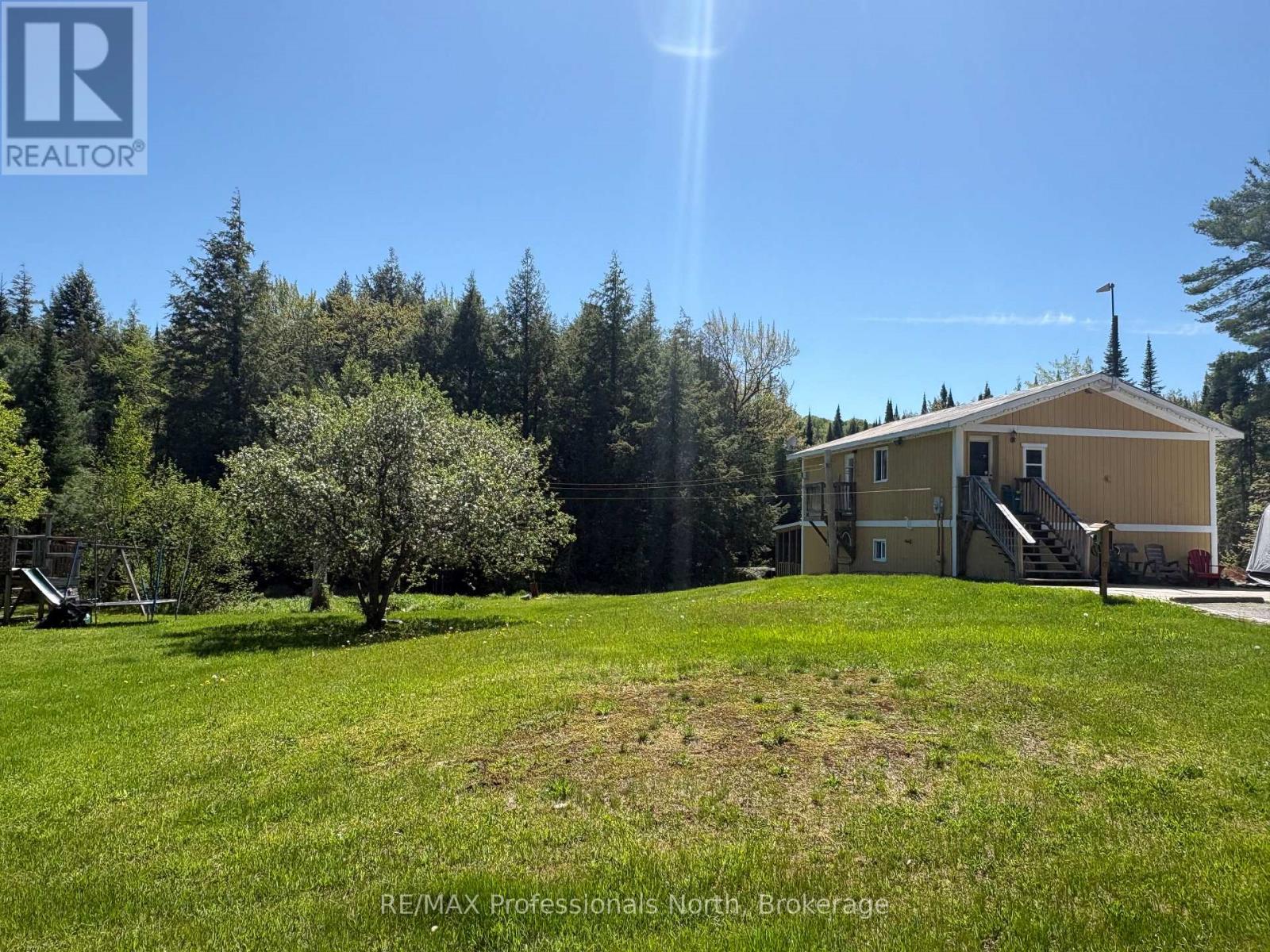 2315 Aspdin Road, Huntsville (Stisted), Ontario  P0B 1M0 - Photo 2 - X13683972