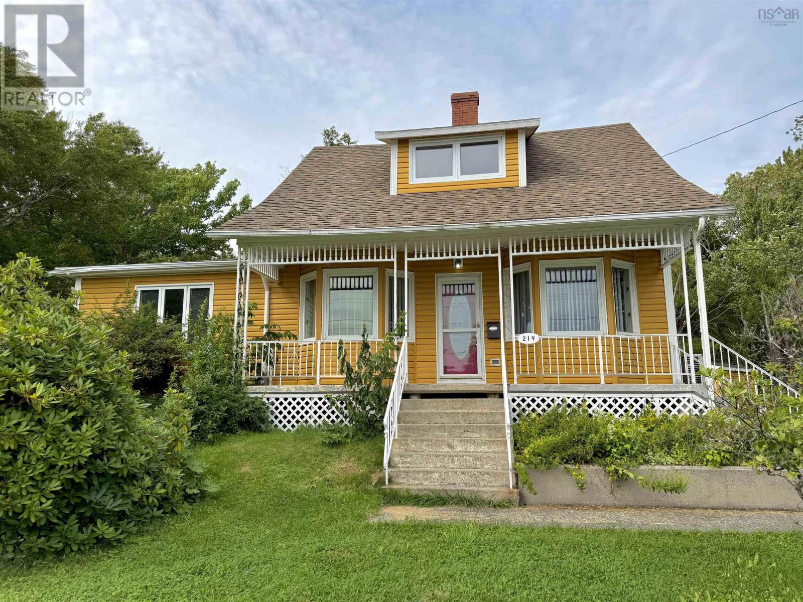 219 Dominion Street, Glace Bay, Nova Scotia  B1A 3N2 - Photo 47 - 202611174