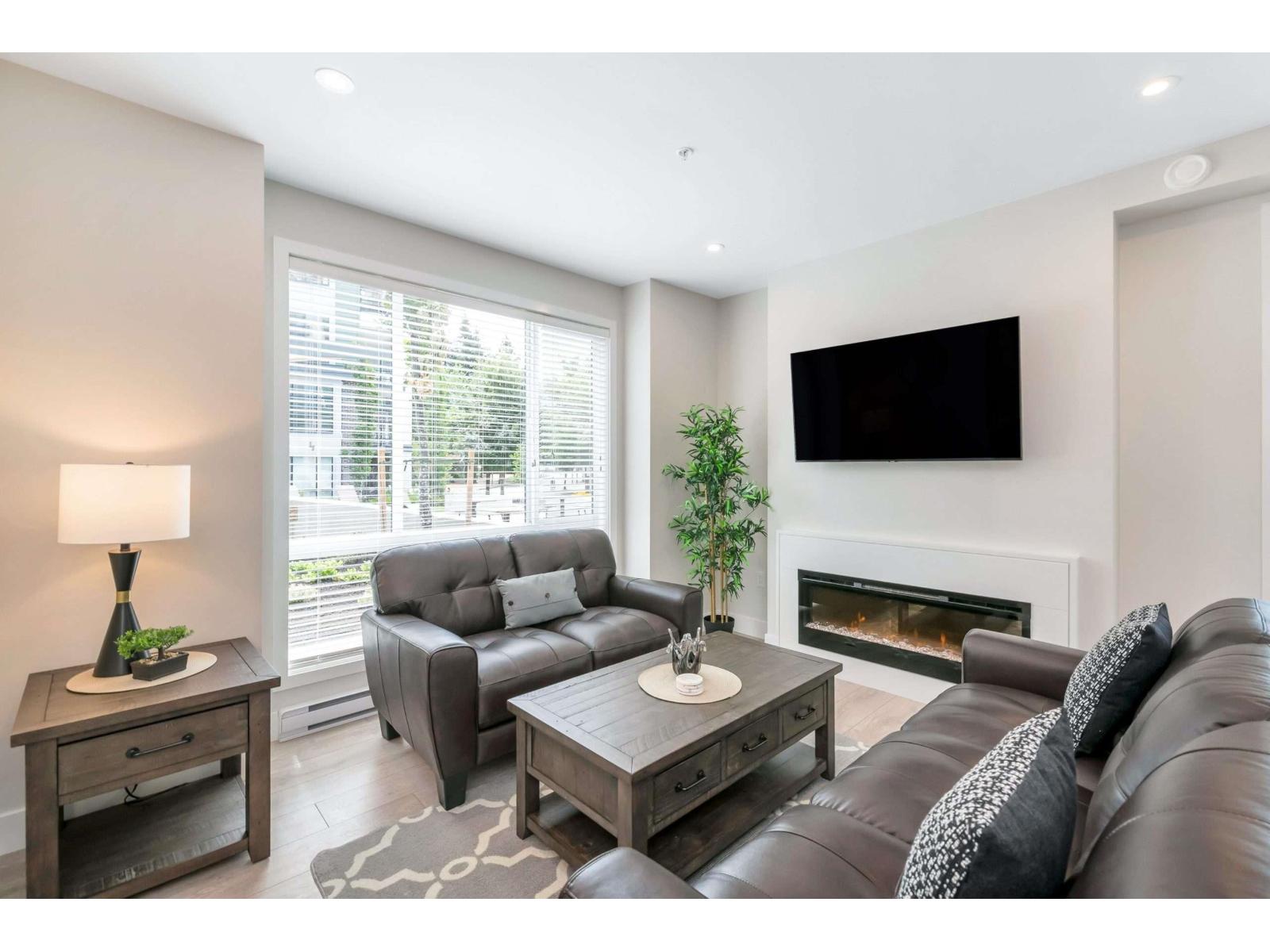 101 45500 Market Way, Garrison Crossing, Chilliwack, British Columbia  V2R 6G5 - Photo 11 - R3156368