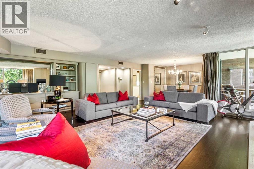 301h, 500 Eau Claire Avenue SW, Calgary, Alberta  T2P 3R8 - Photo 4 - A2325950