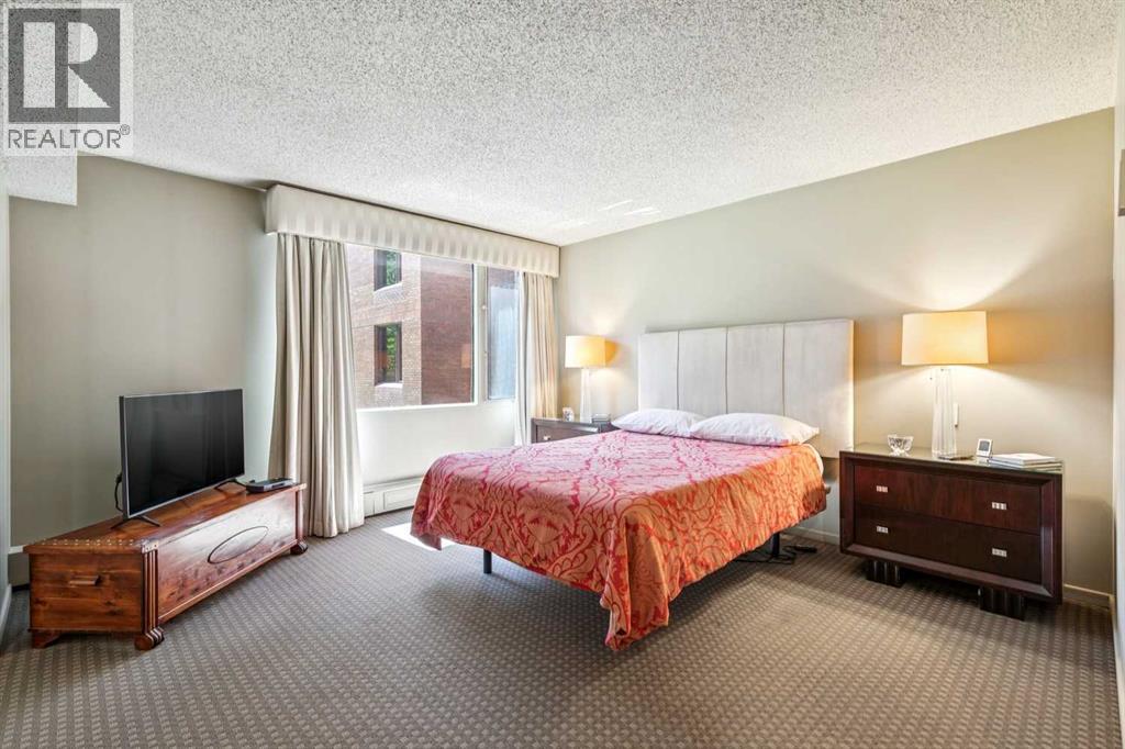 301h, 500 Eau Claire Avenue SW, Calgary, Alberta  T2P 3R8 - Photo 18 - A2325950