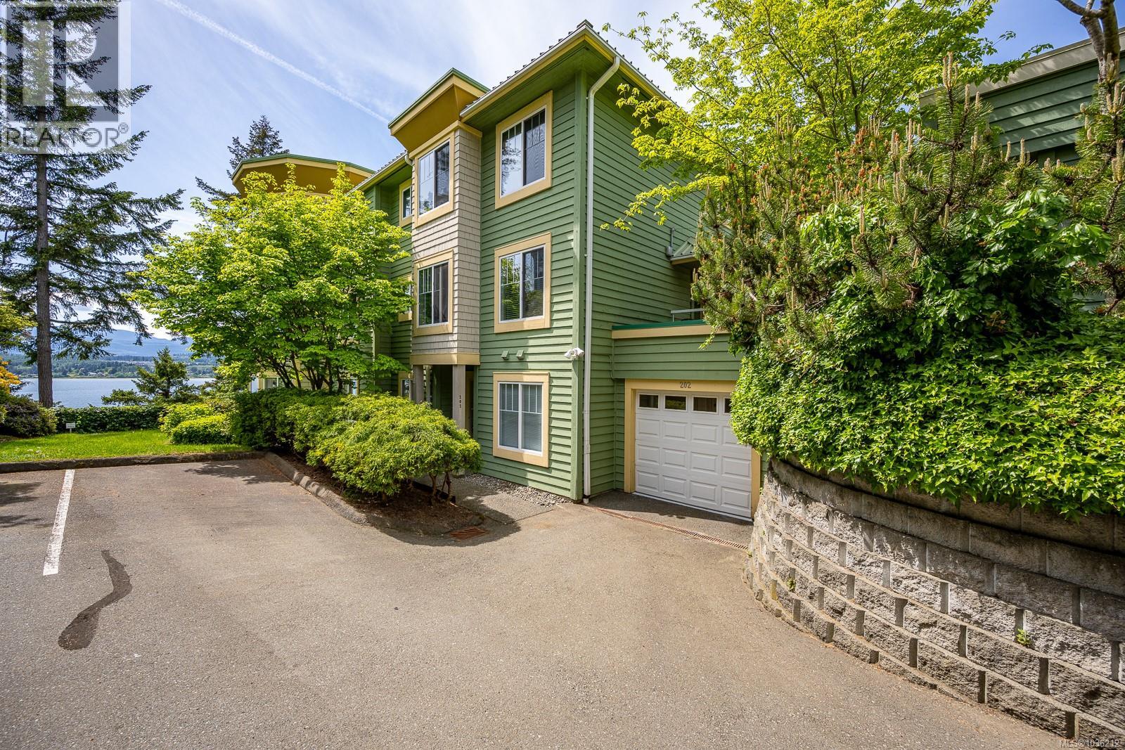 202 2275 Comox Ave, Comox, British Columbia  V9M 1X6 - Photo 25 - 1036212
