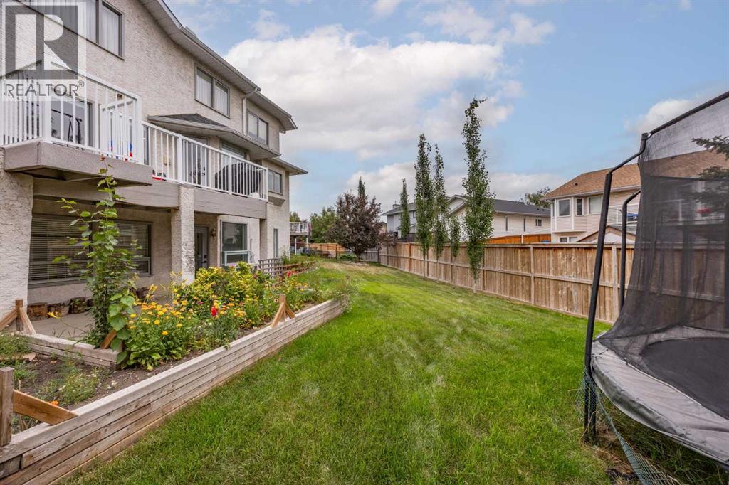 311 Hawkland Place NW, Calgary, Alberta  T3G 3R4 - Photo 47 - A2335805