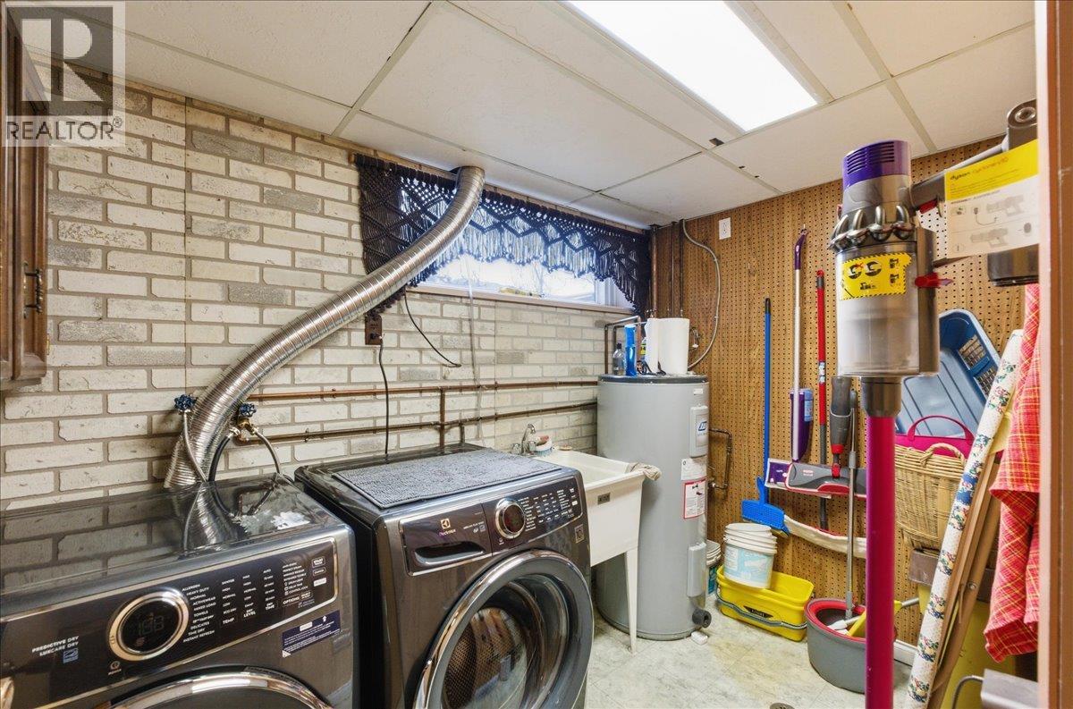 1832 Third Street, Fruitvale, British Columbia V0G 1L1 - Photo 49 - 10377637
