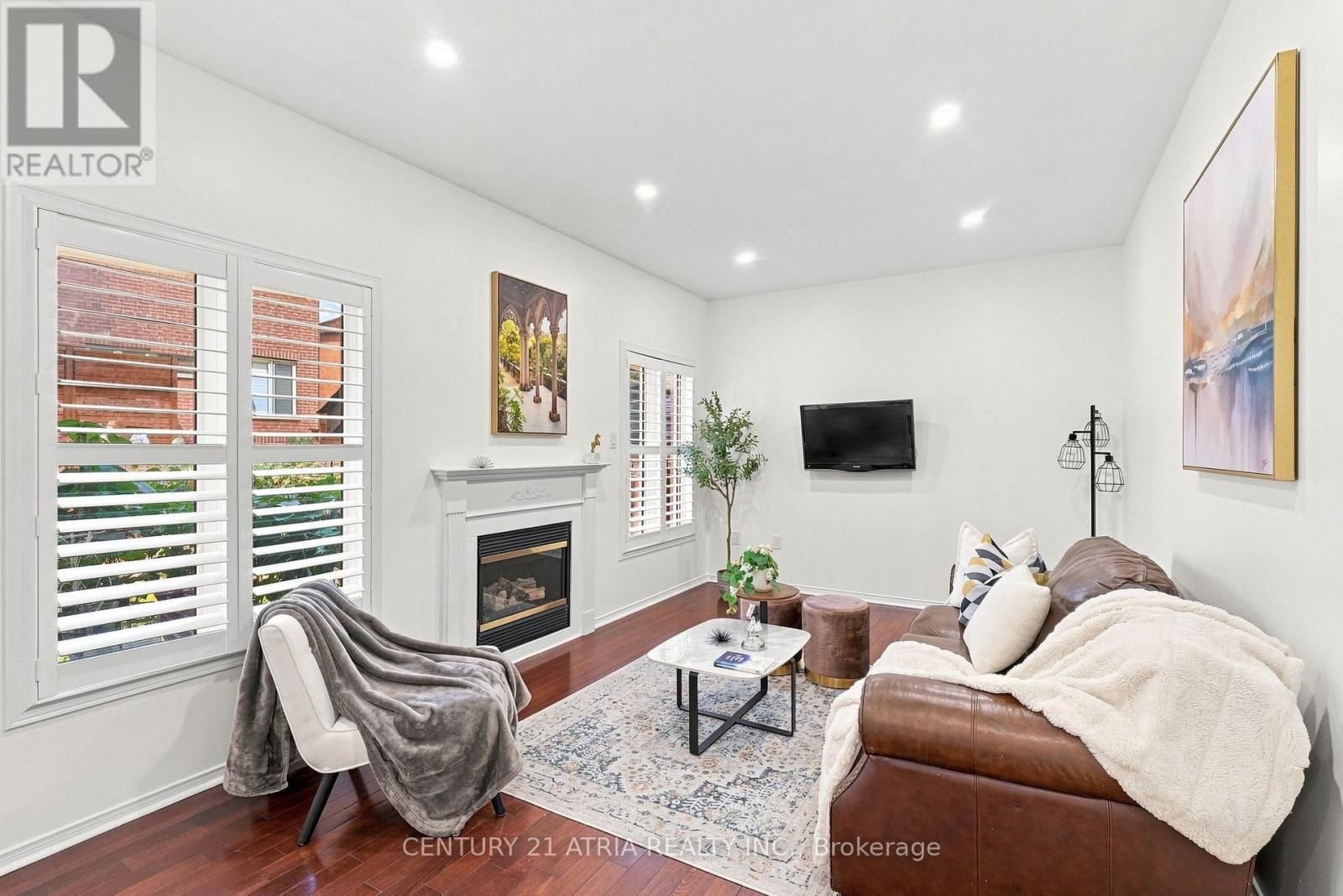 136 Rollinghill Road, Richmond Hill, Ontario  L4E 4E1 - Photo 11 - N13683938