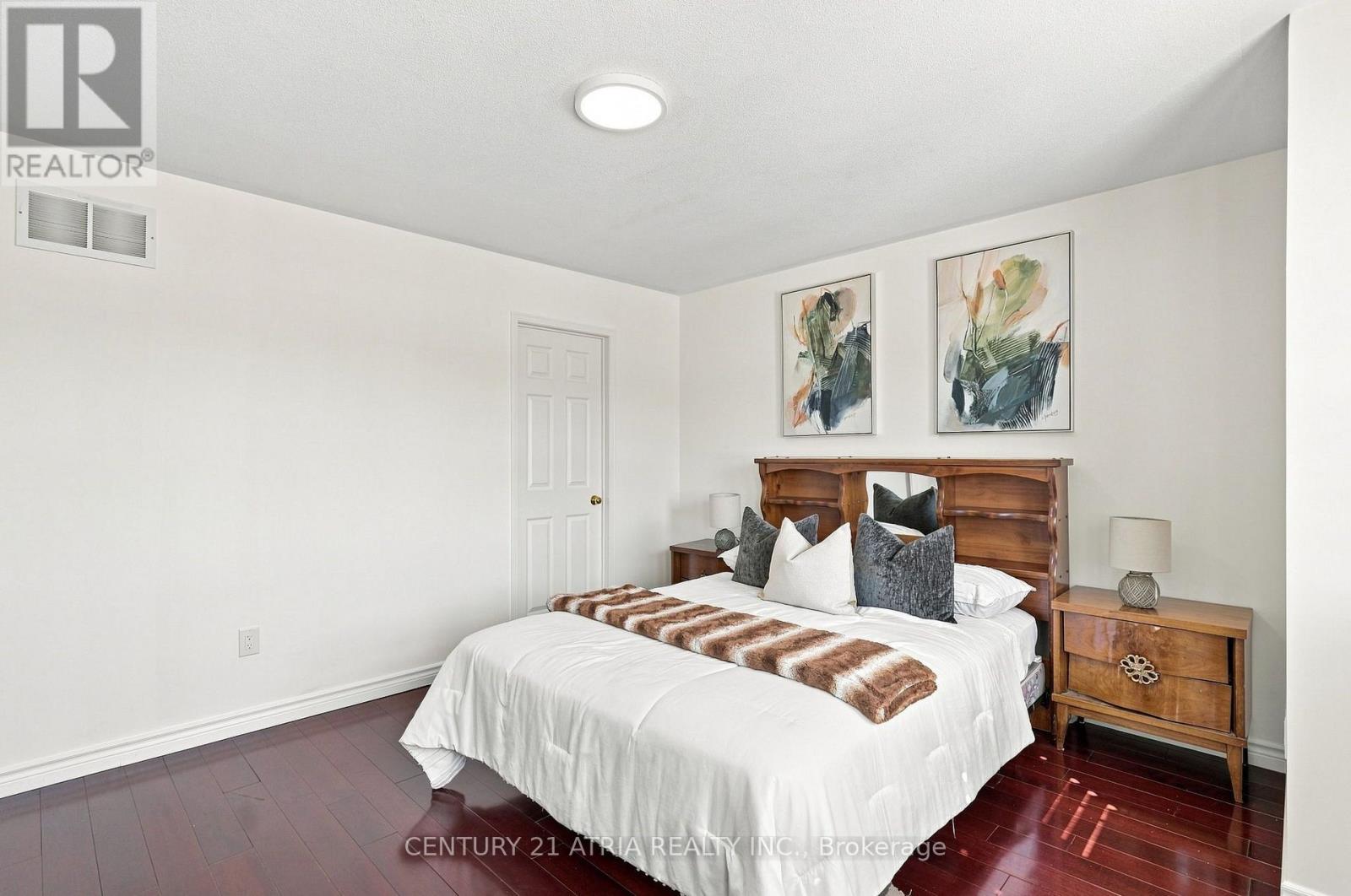136 Rollinghill Road, Richmond Hill, Ontario  L4E 4E1 - Photo 26 - N13683938